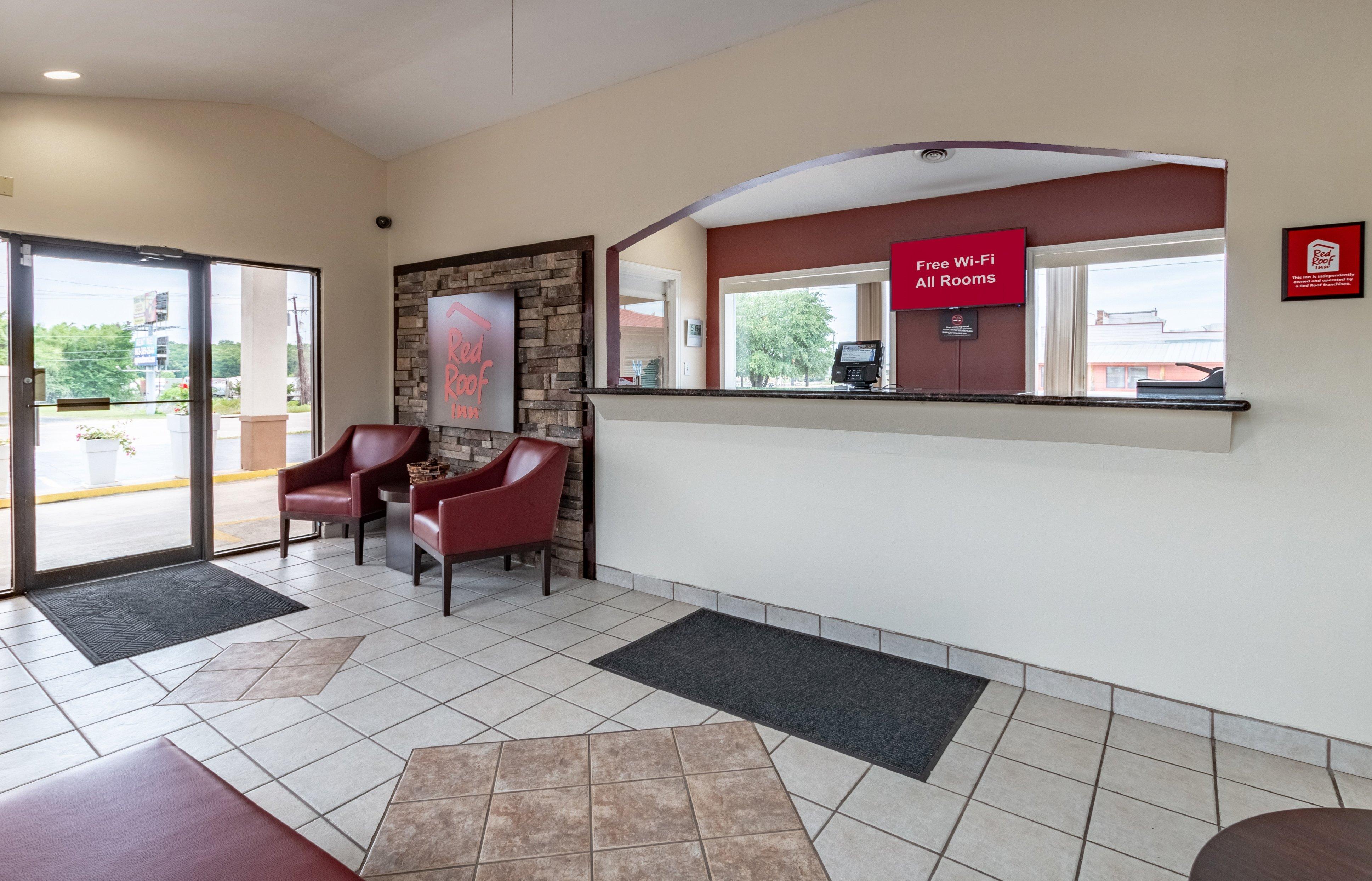 Red Roof Inn Buffalo, Tx Dış mekan fotoğraf