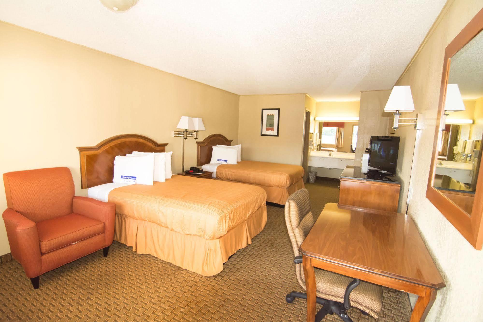 Red Roof Inn Buffalo, Tx Dış mekan fotoğraf